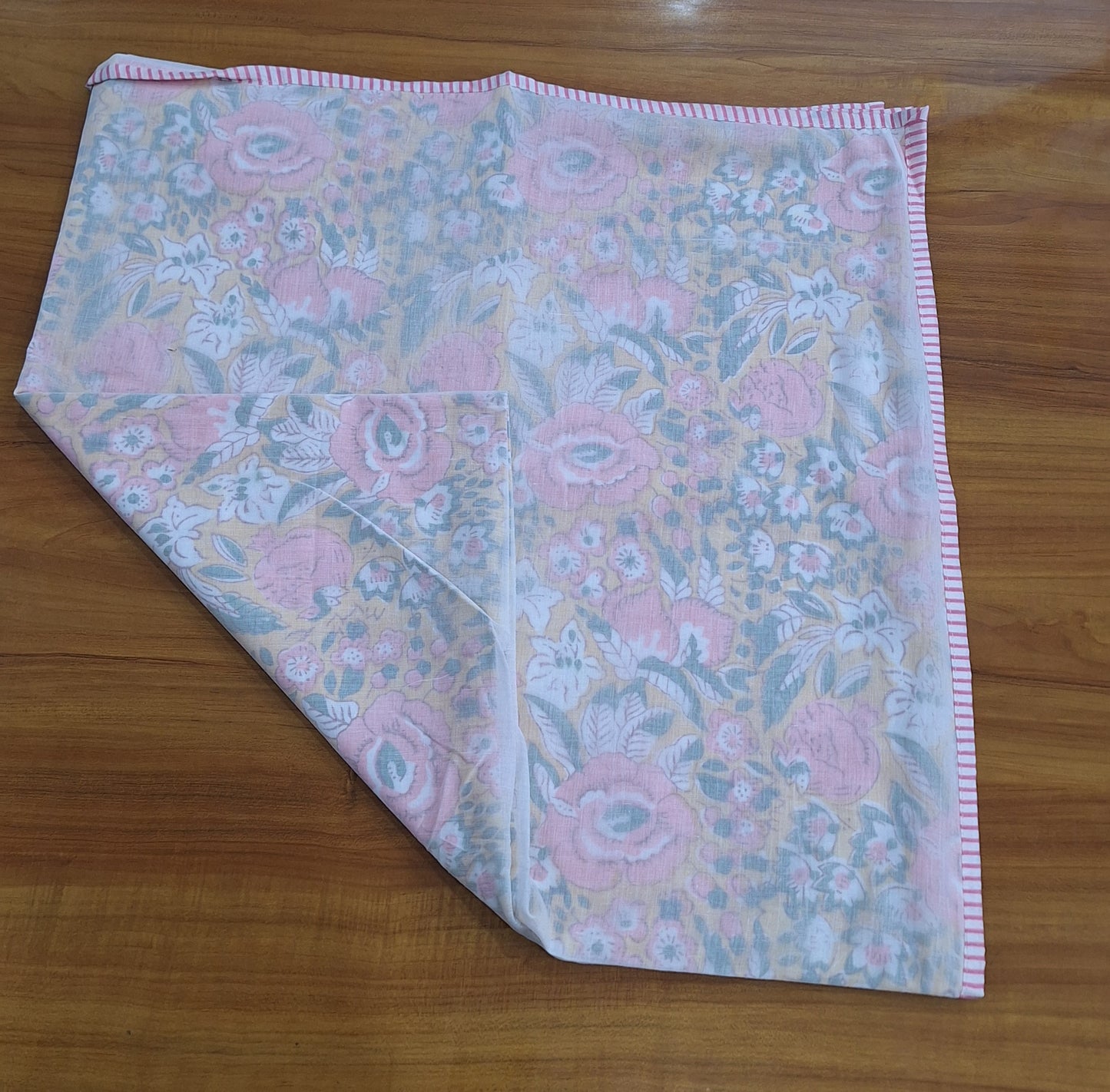 Pastel Rose Garden Baby Dohar (40x40 Inches) Hand Block Printed Cotton
