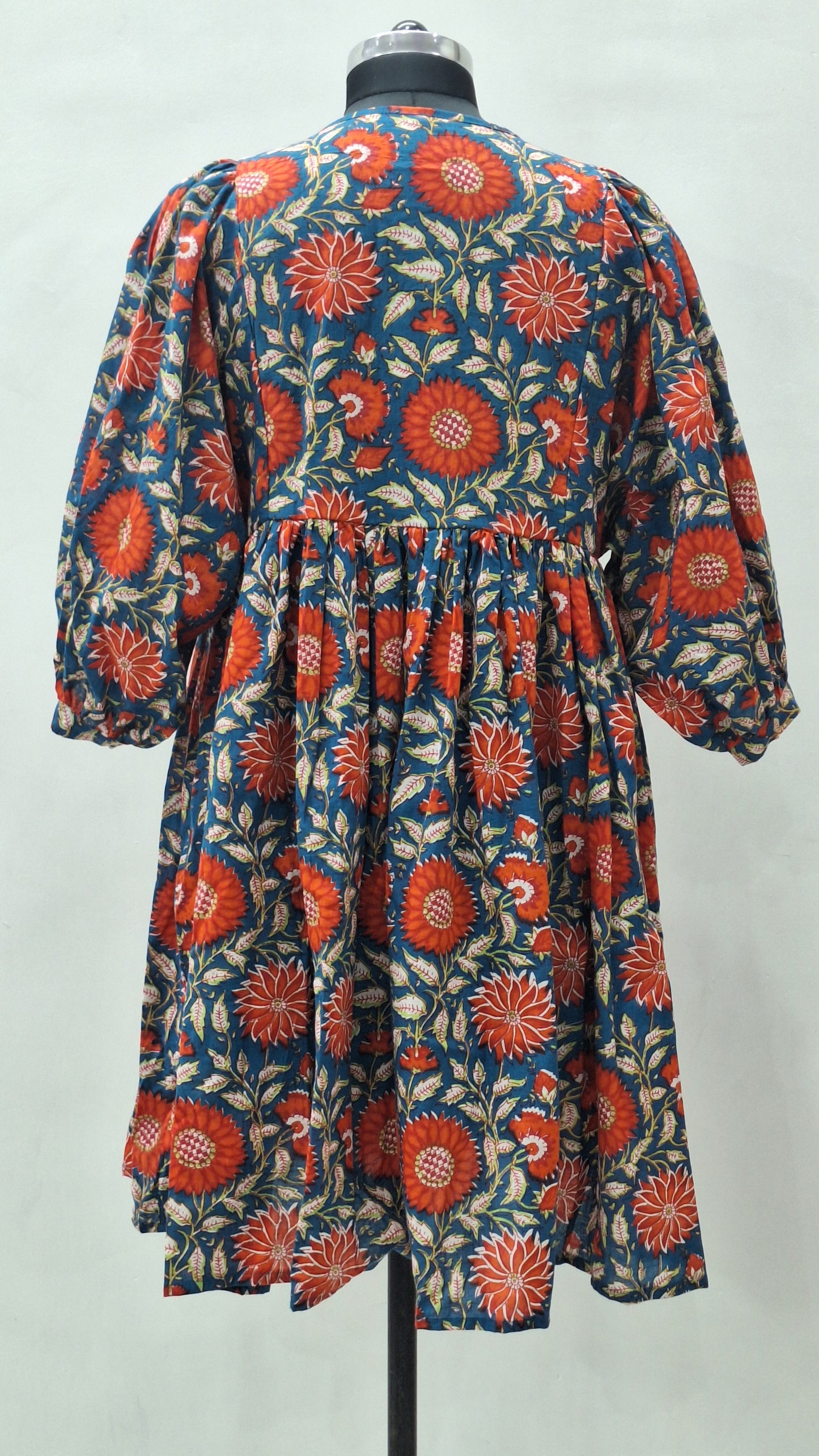 Beautiful Ocean Blue Printed Midi Dress