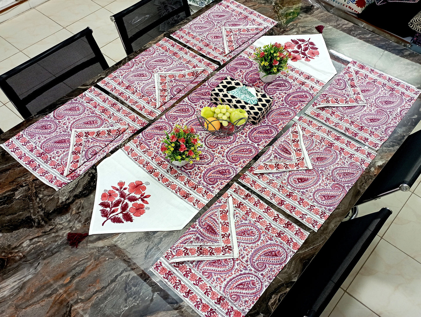 Pink-Paisley-Printed-Cotton-Table-Mat-Set-For-6-Seater-Table