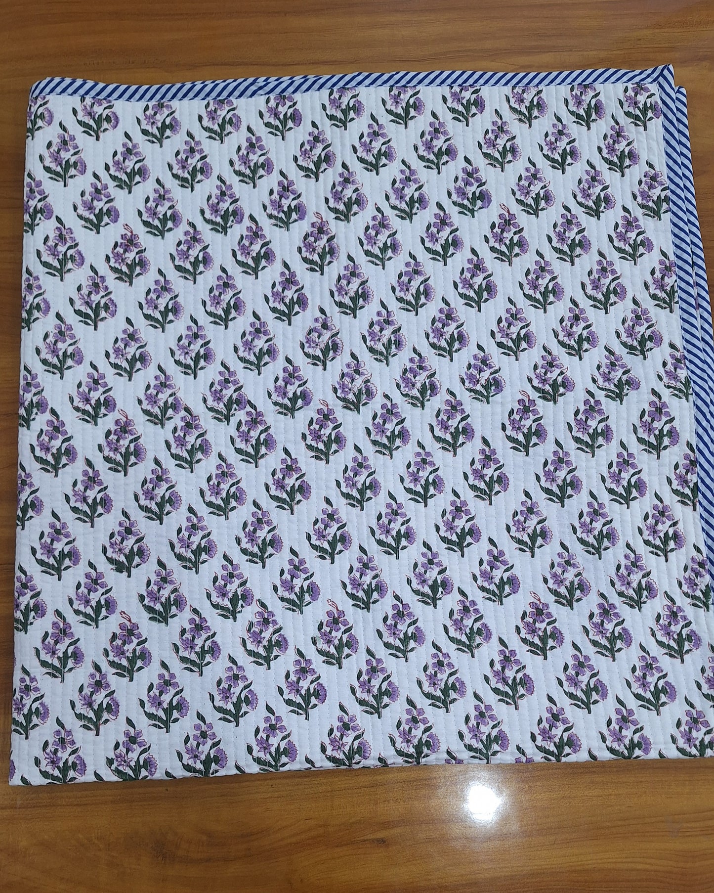 Purple Floral Reversible Baby Quilt 40x40 Inches Soft Cambric Cotton with 200 GSM Surgical Cotton Filling