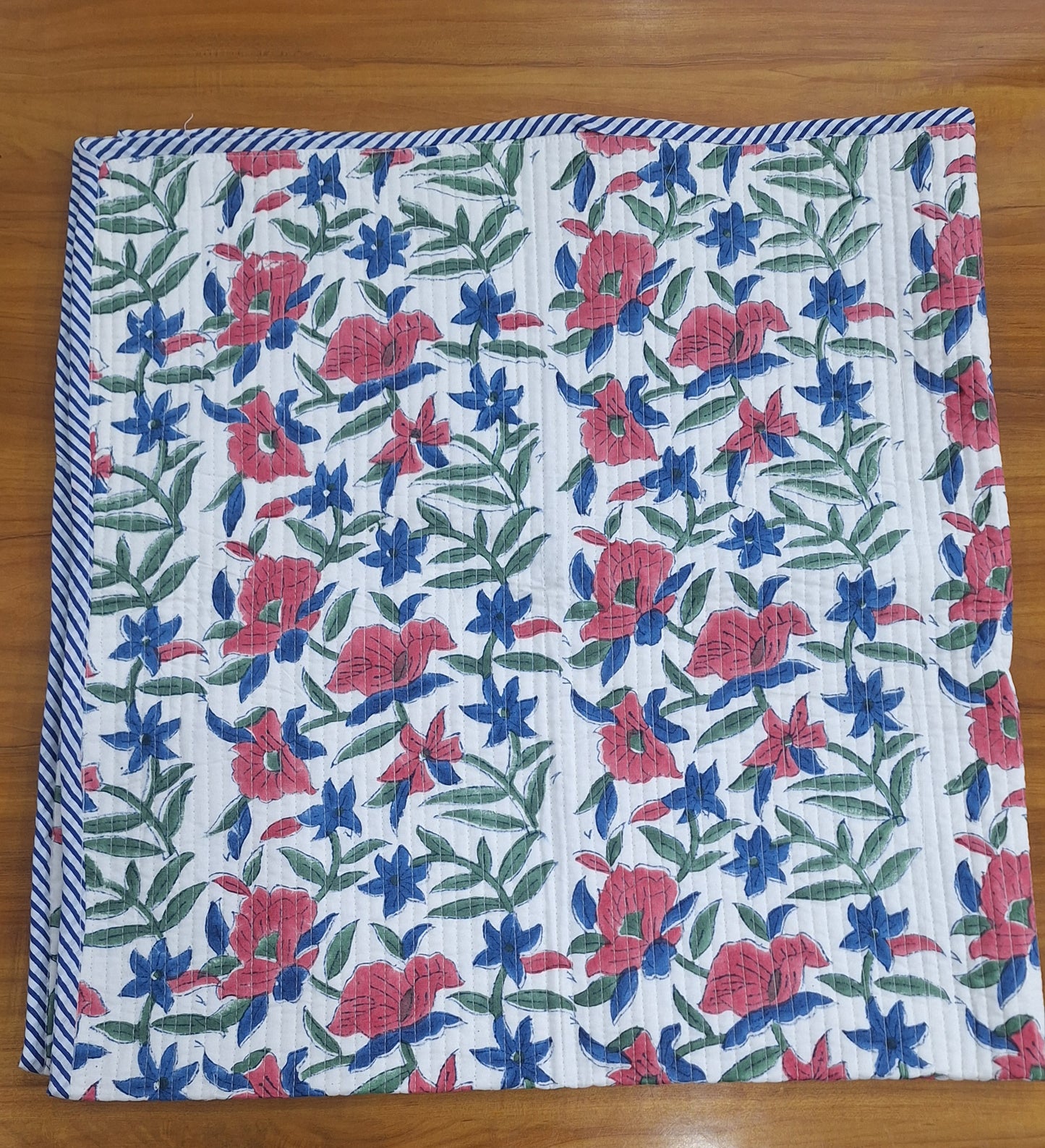 Classic Floral Bloom Reversible Baby Quilt (Red & Blue) – 40x40 Inches