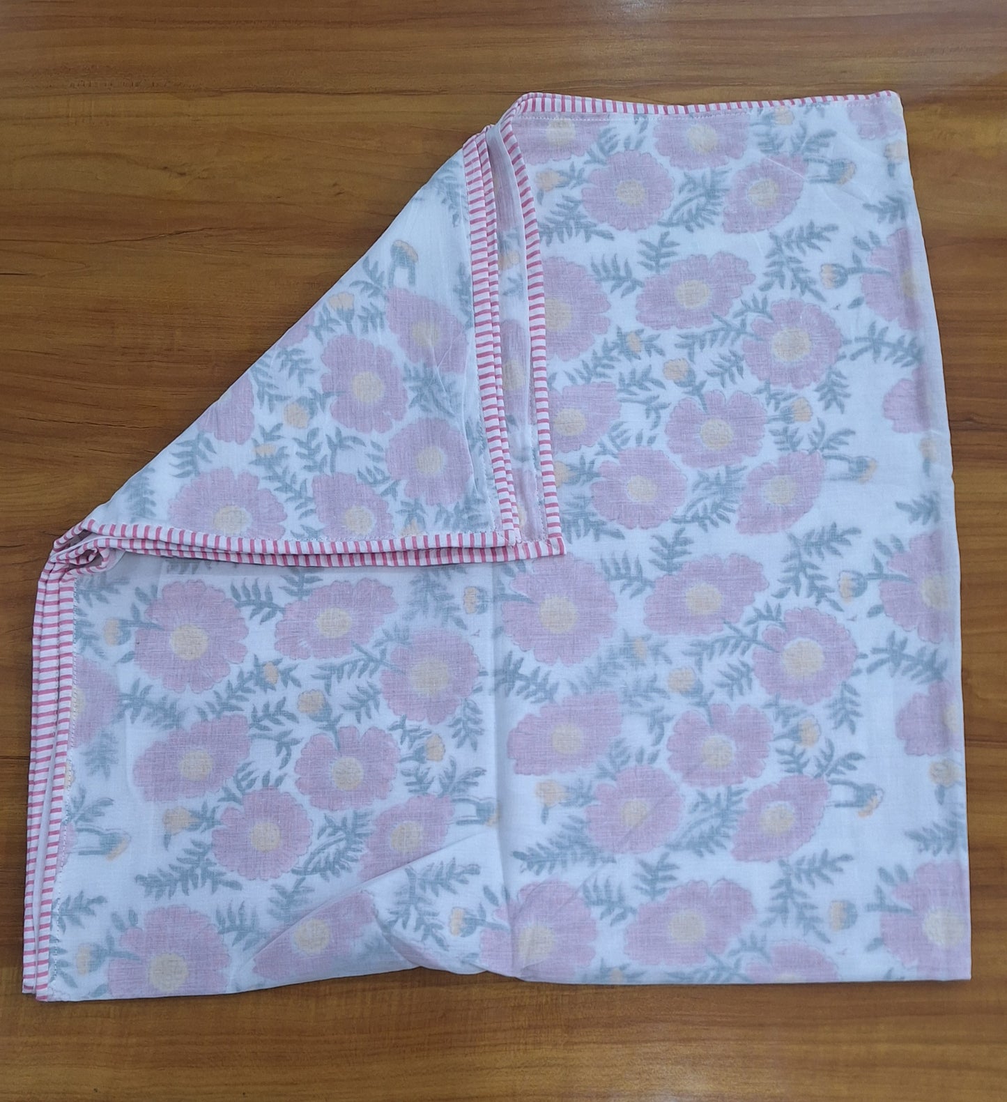 Rosy Garden Floral Baby Dohar  Lightweight Malmal Cotton (40 x 40 Inches)