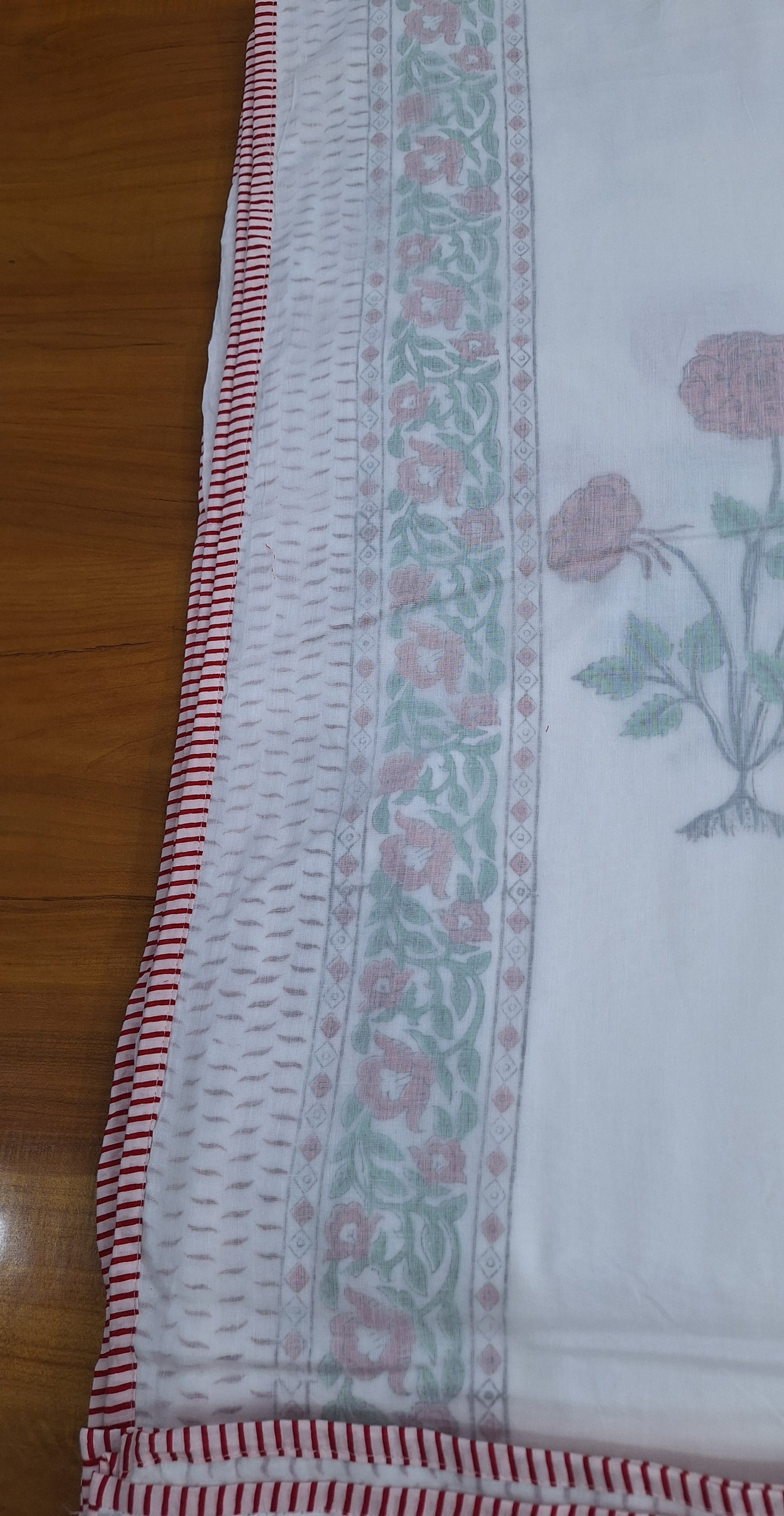 Beautiful Love Buta printed cotton dohar