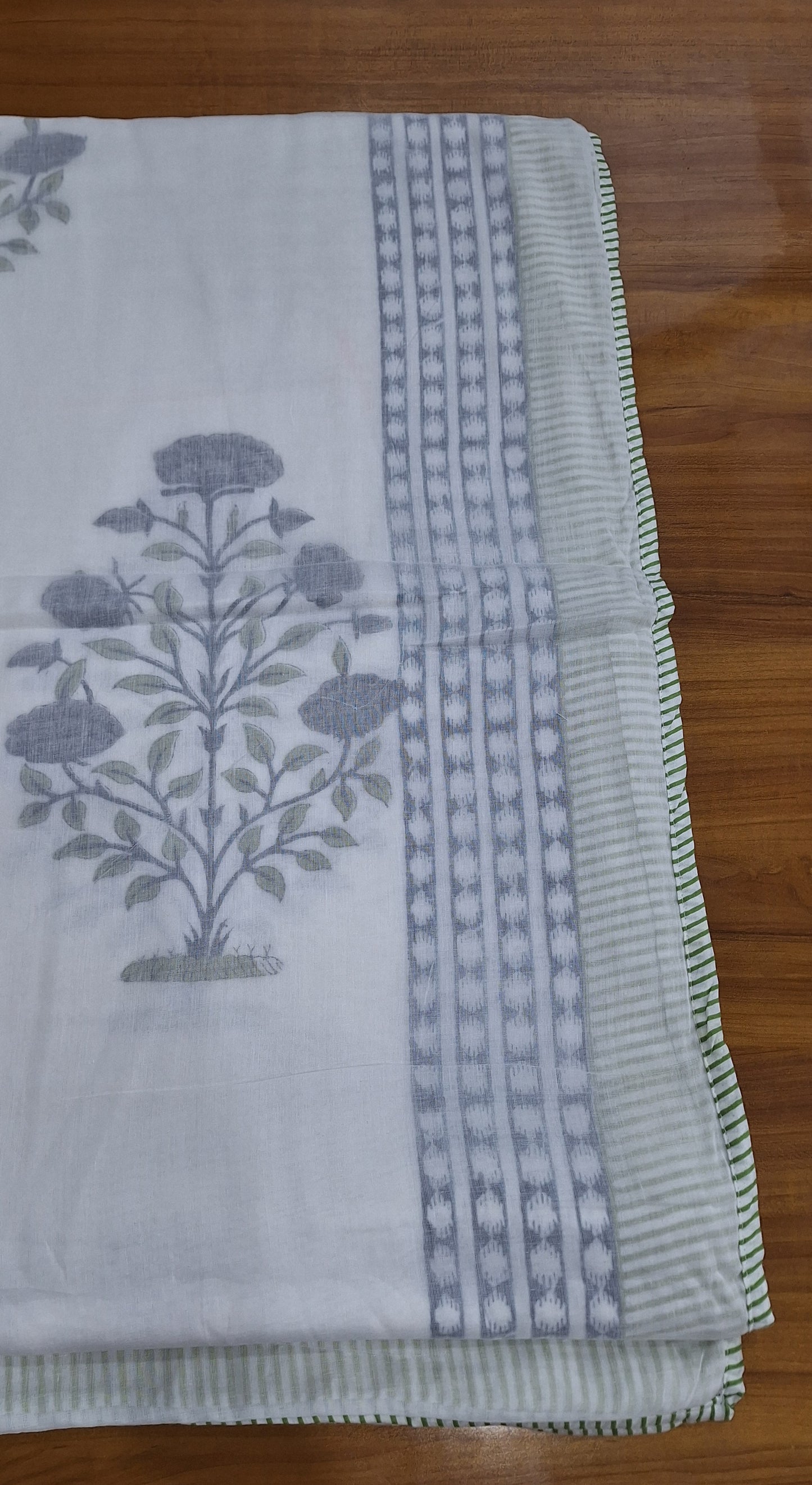 Hand Block Beautiful Buta Printed Cotton Dohar