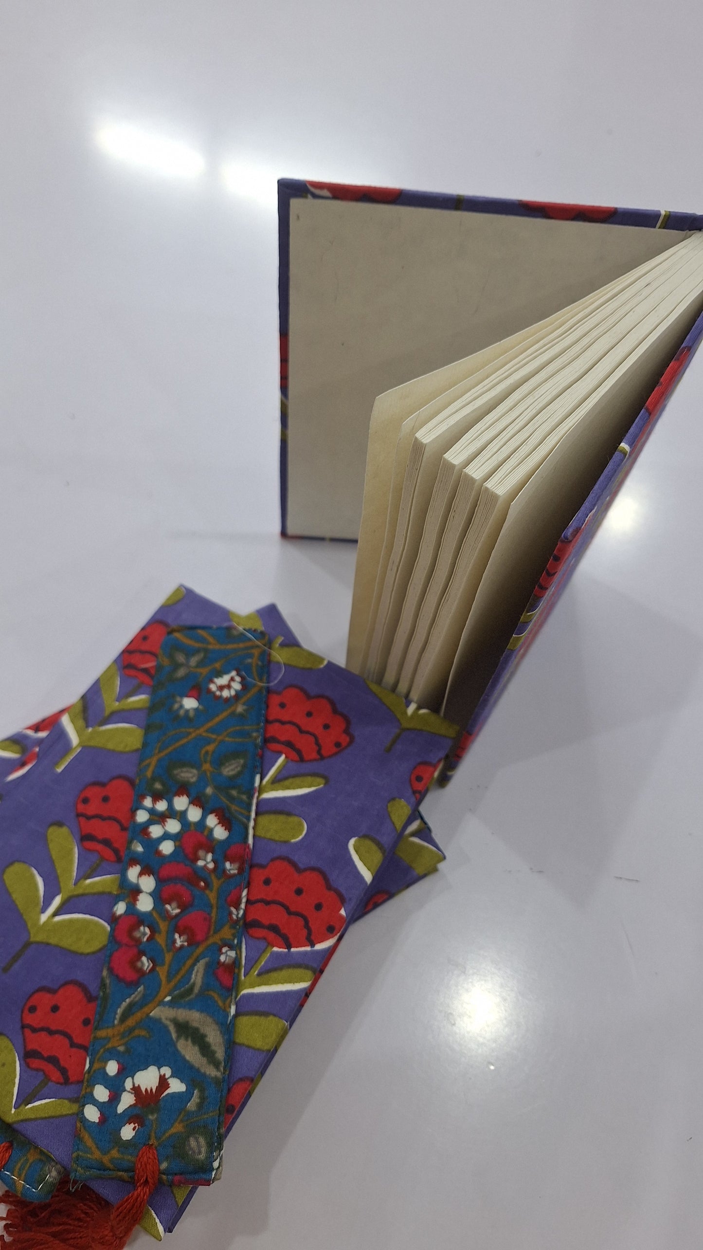 Gorgeous Small Buti Printed Fabric Covered Diaries