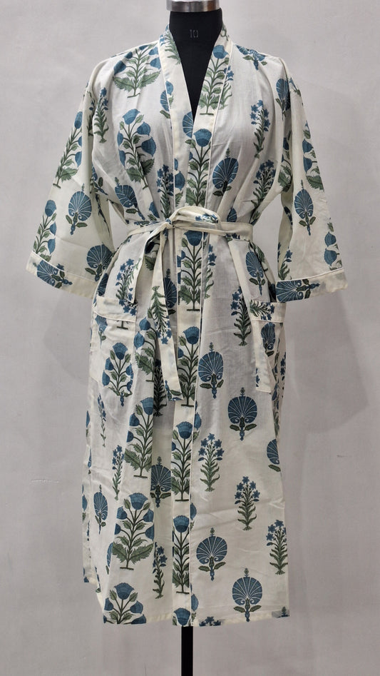 Beautiful buta printed cotton bathrobe