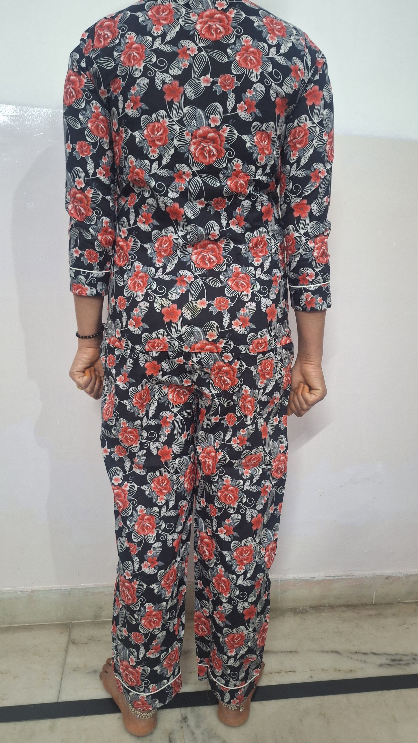 Black Floral Print Women`s Night Suit