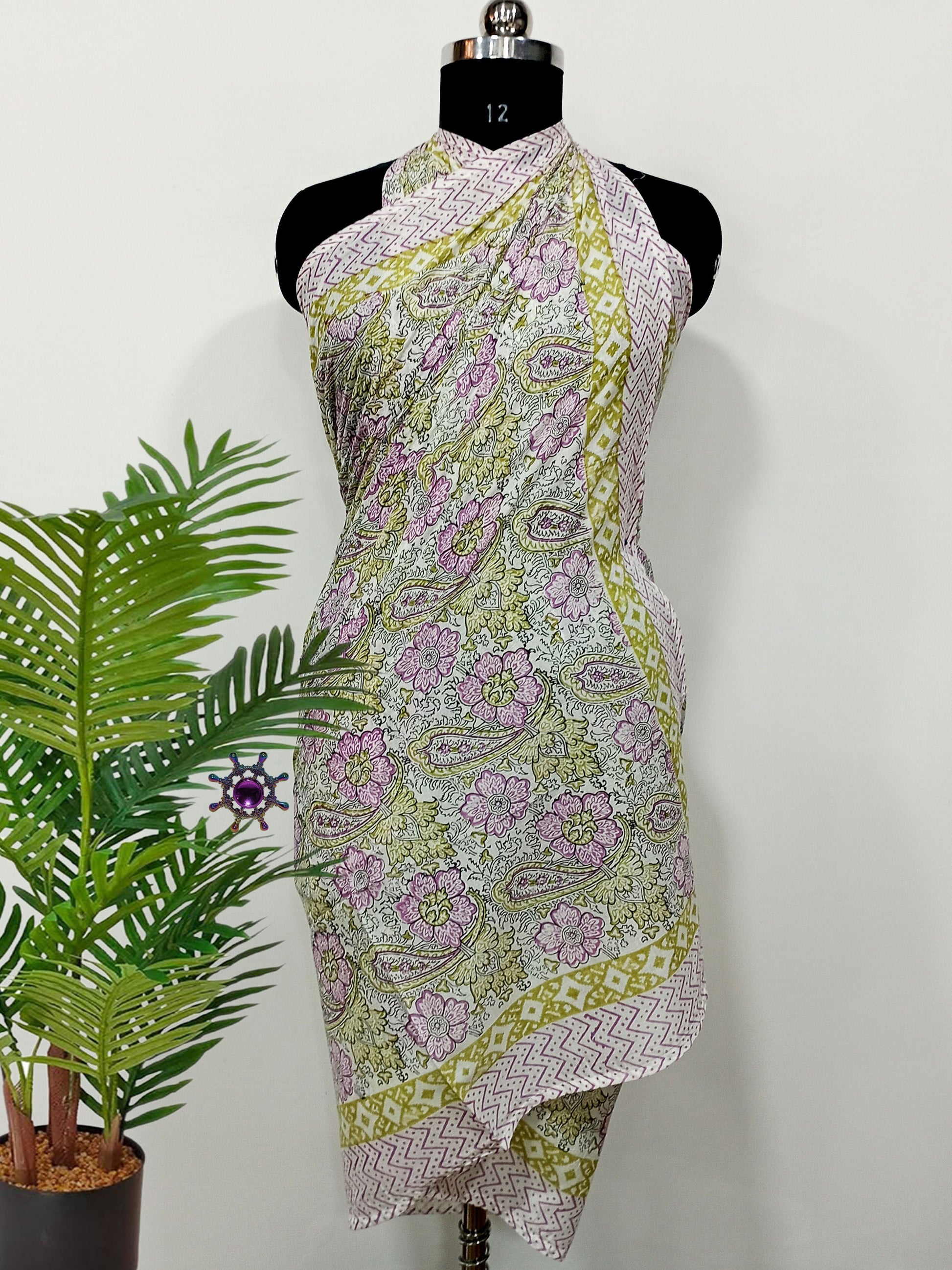 Beautiful-Pink-Paisley-Printed-Cotton-Sarong