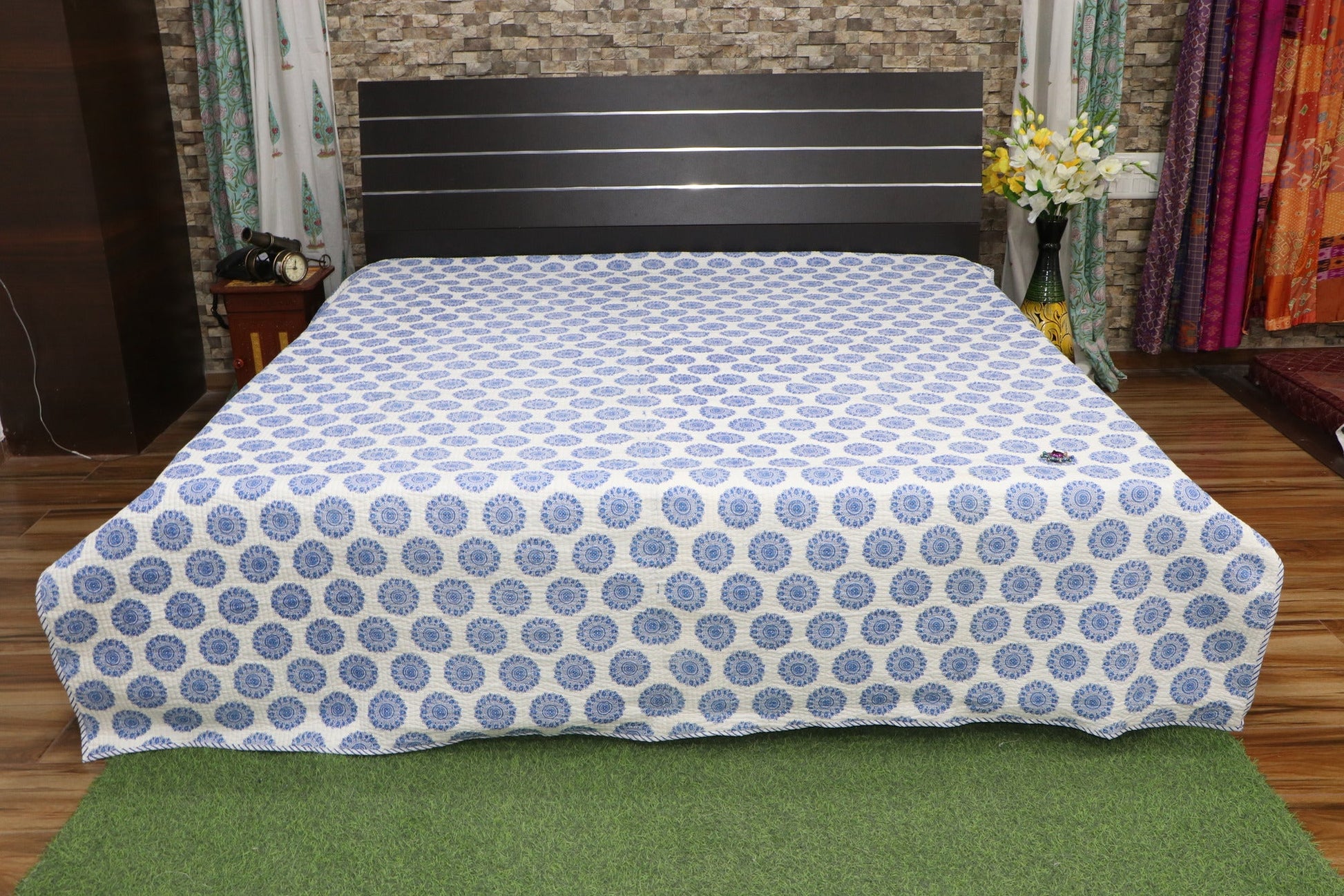 Beautiful-Blue-Sudarshan-Chakra-Printed-Quilted-Bedcover