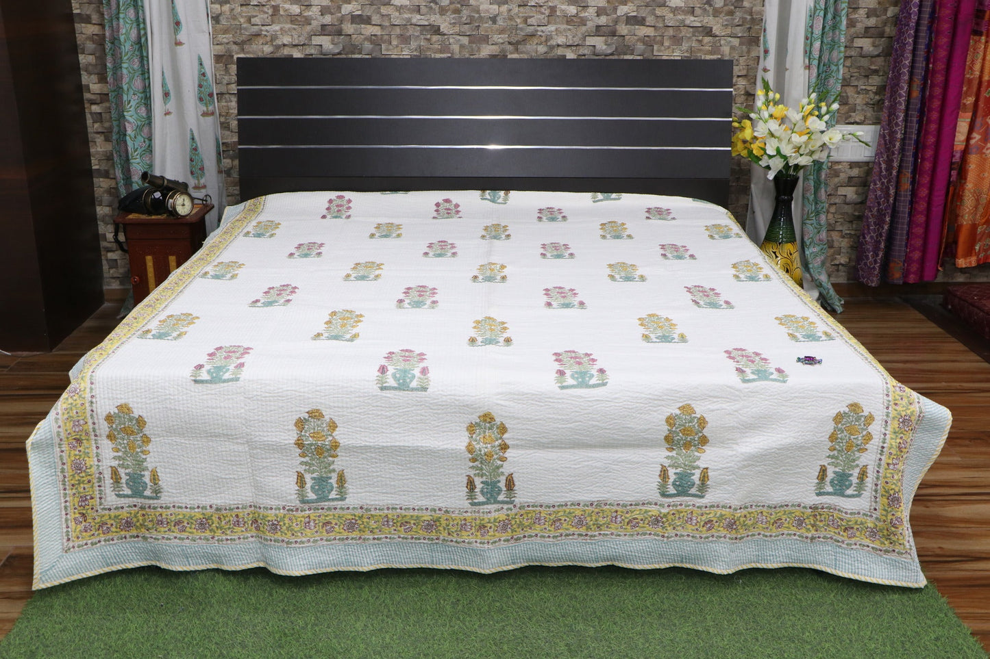 Beautiful-Guldasta-Hand-Block-Printed-Quilted-Bedcover