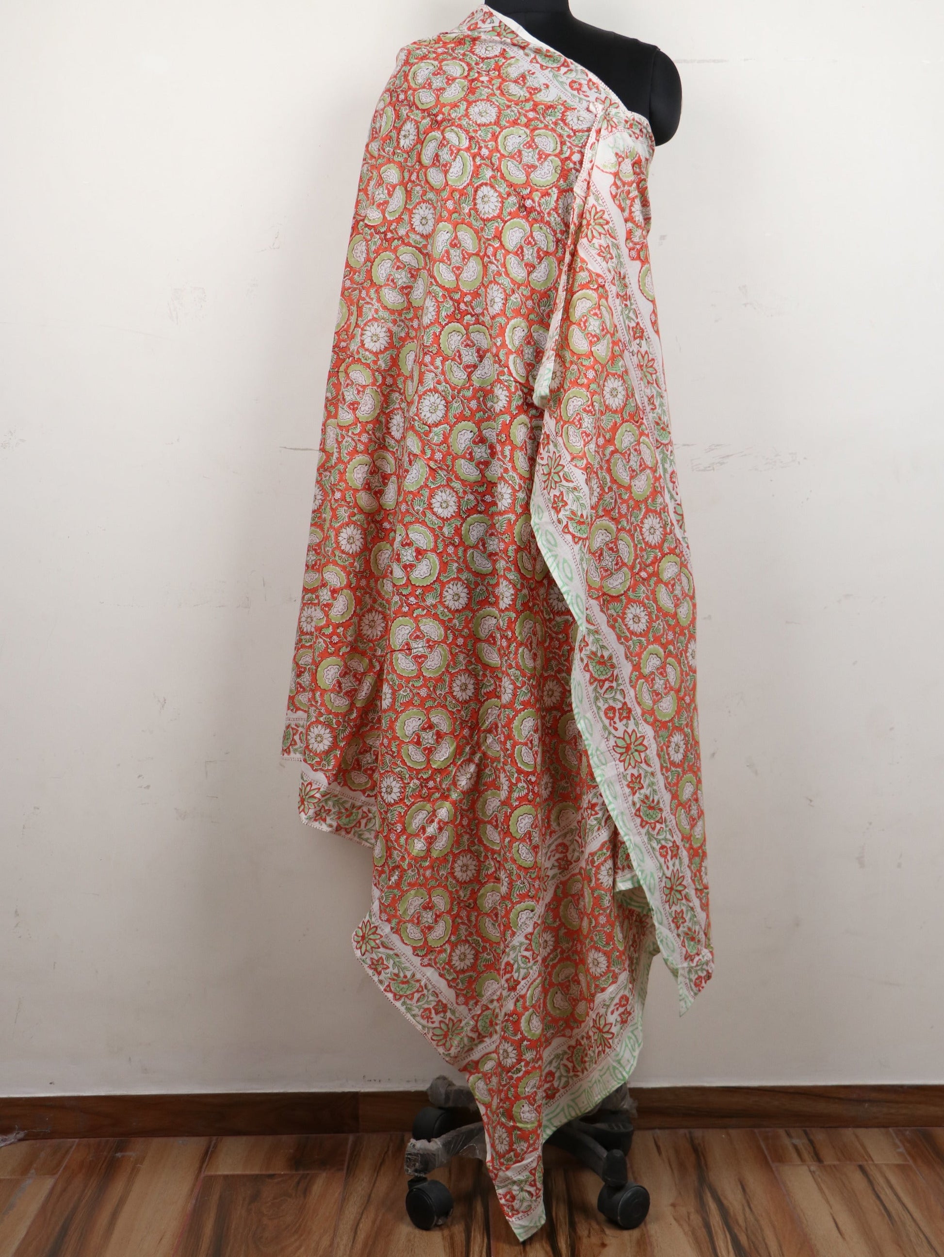 Beautiful-Kidney-Print-Hand-Block-Printed-Cotton-Dupatta
