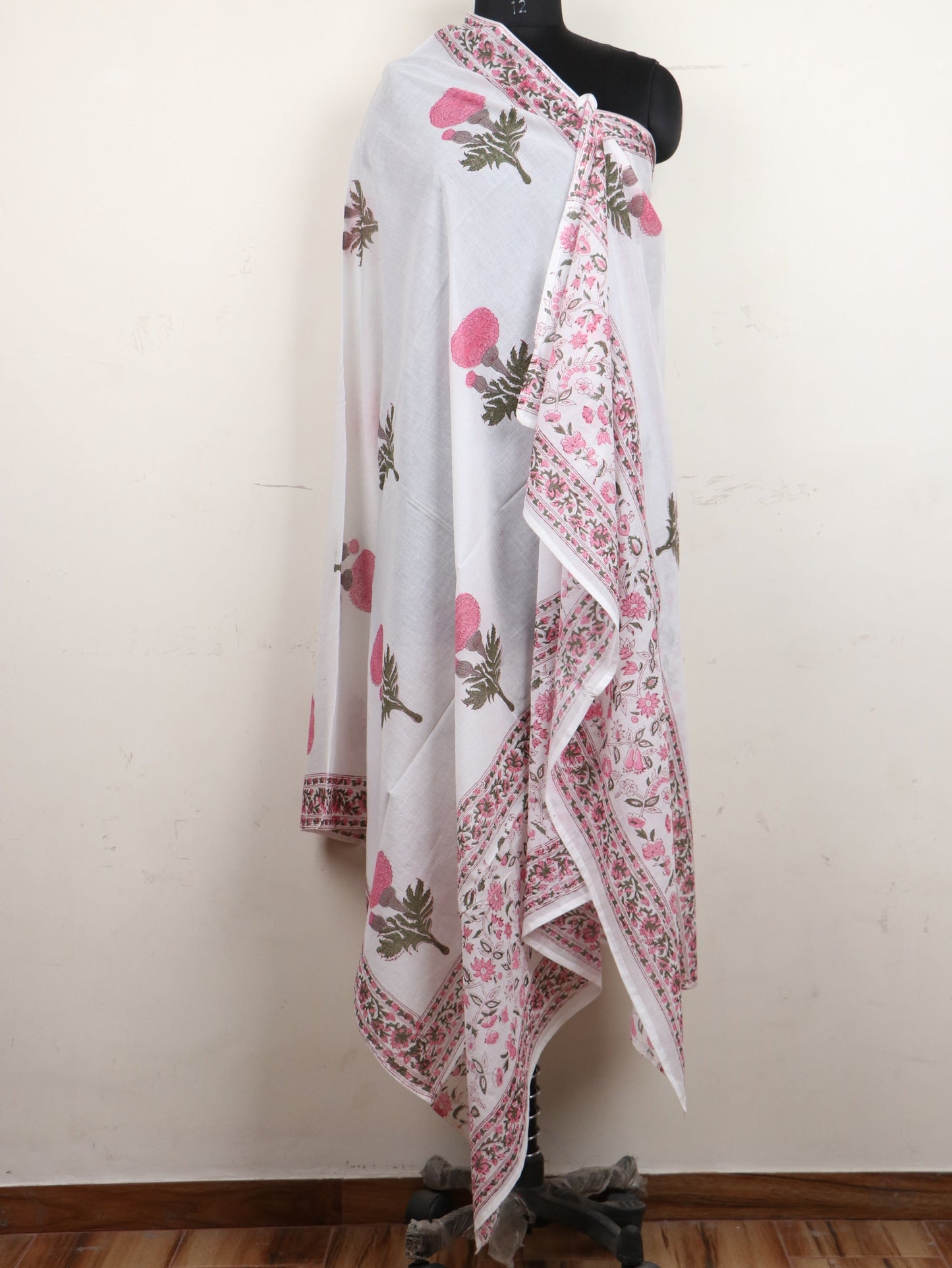 Beautiful-Marigold-Buta-Hand-Block-Printed-Cotton-Dupatta