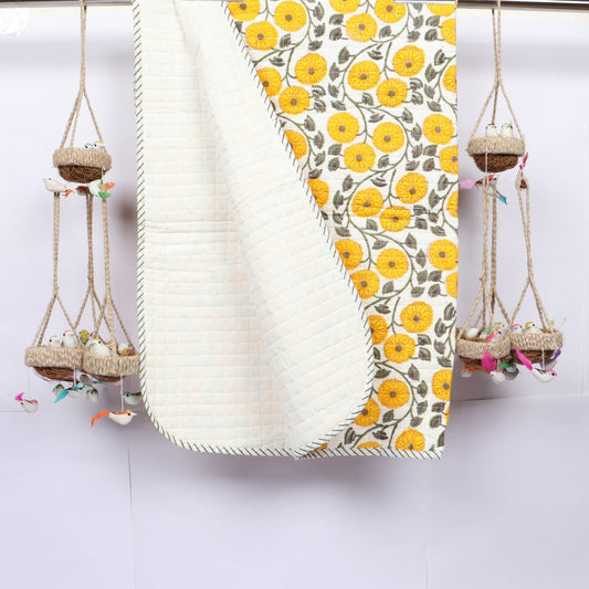 Beautiful-Marigold-Print-Baby-Machine-Quilt