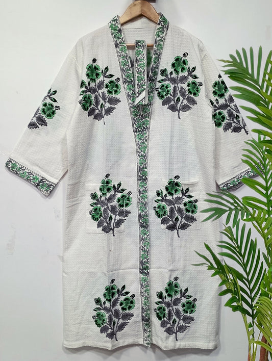 Chhuri-Hand-Block-Printed-Waffle-Bathrobe