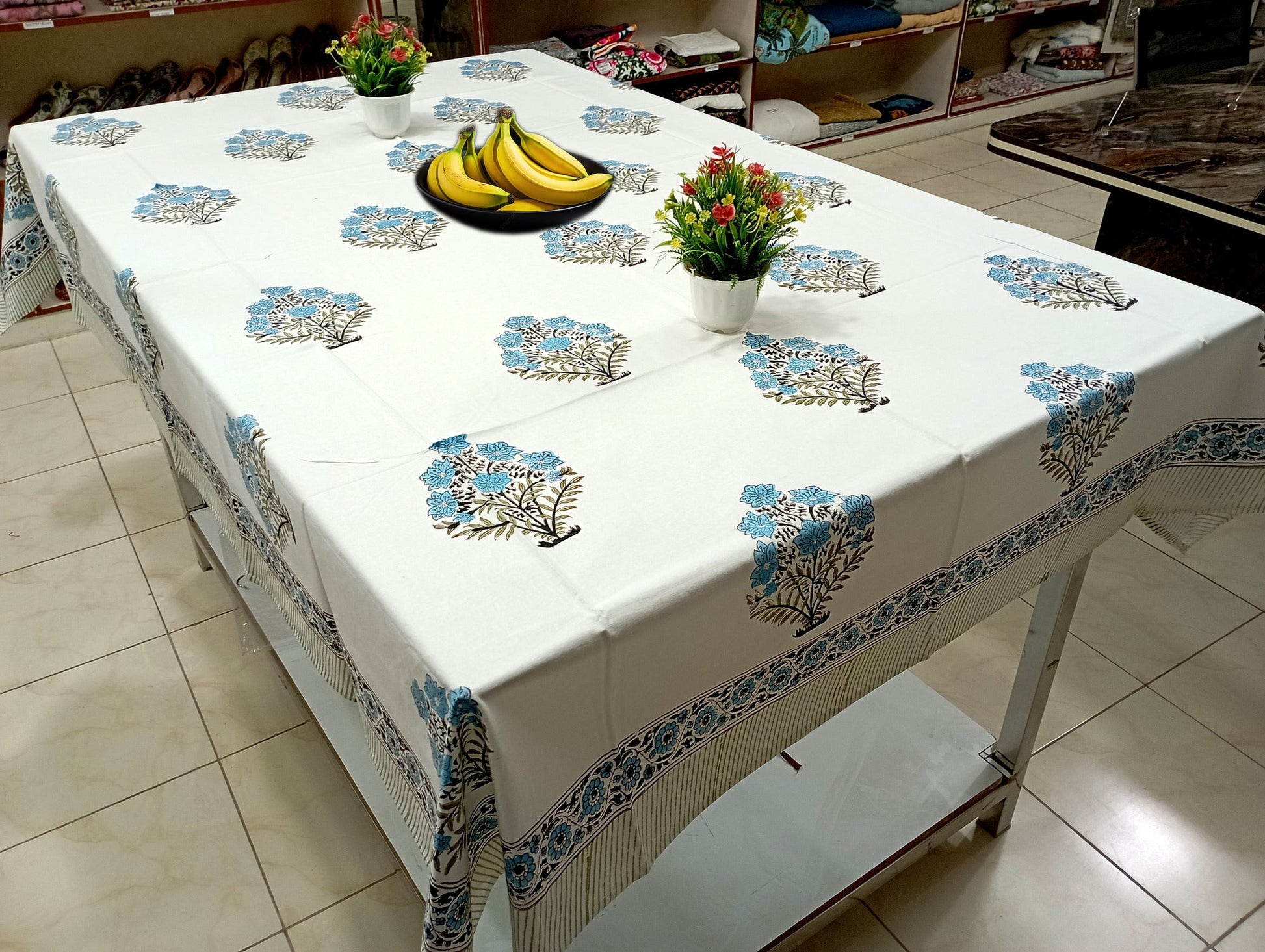Firozi-Guldasta-Hand-Block-Printed-Floral-Print-Table-Cover