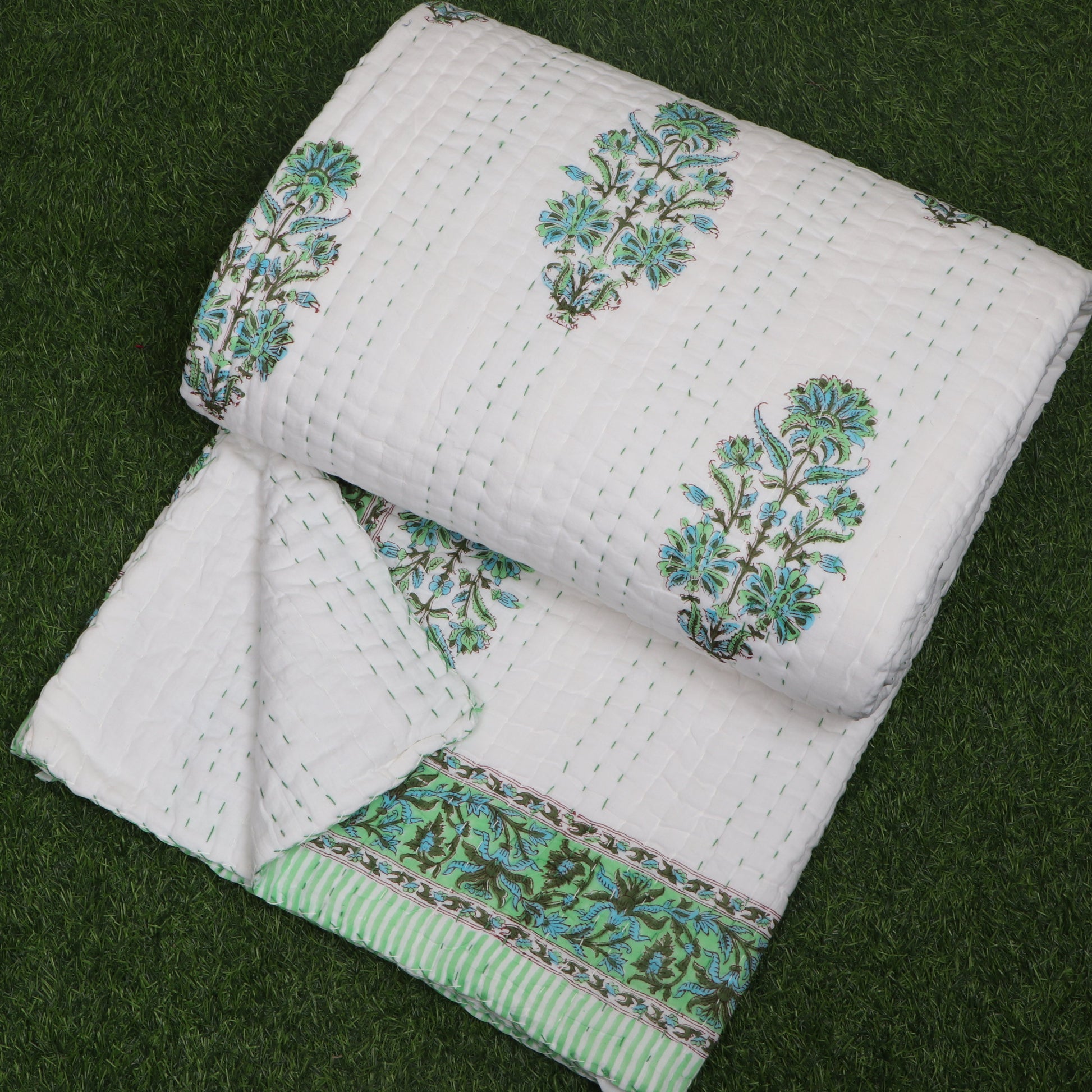Hand-Block-Green-Mughal-Buta-Printed-Handmade-Kantha-Quilt