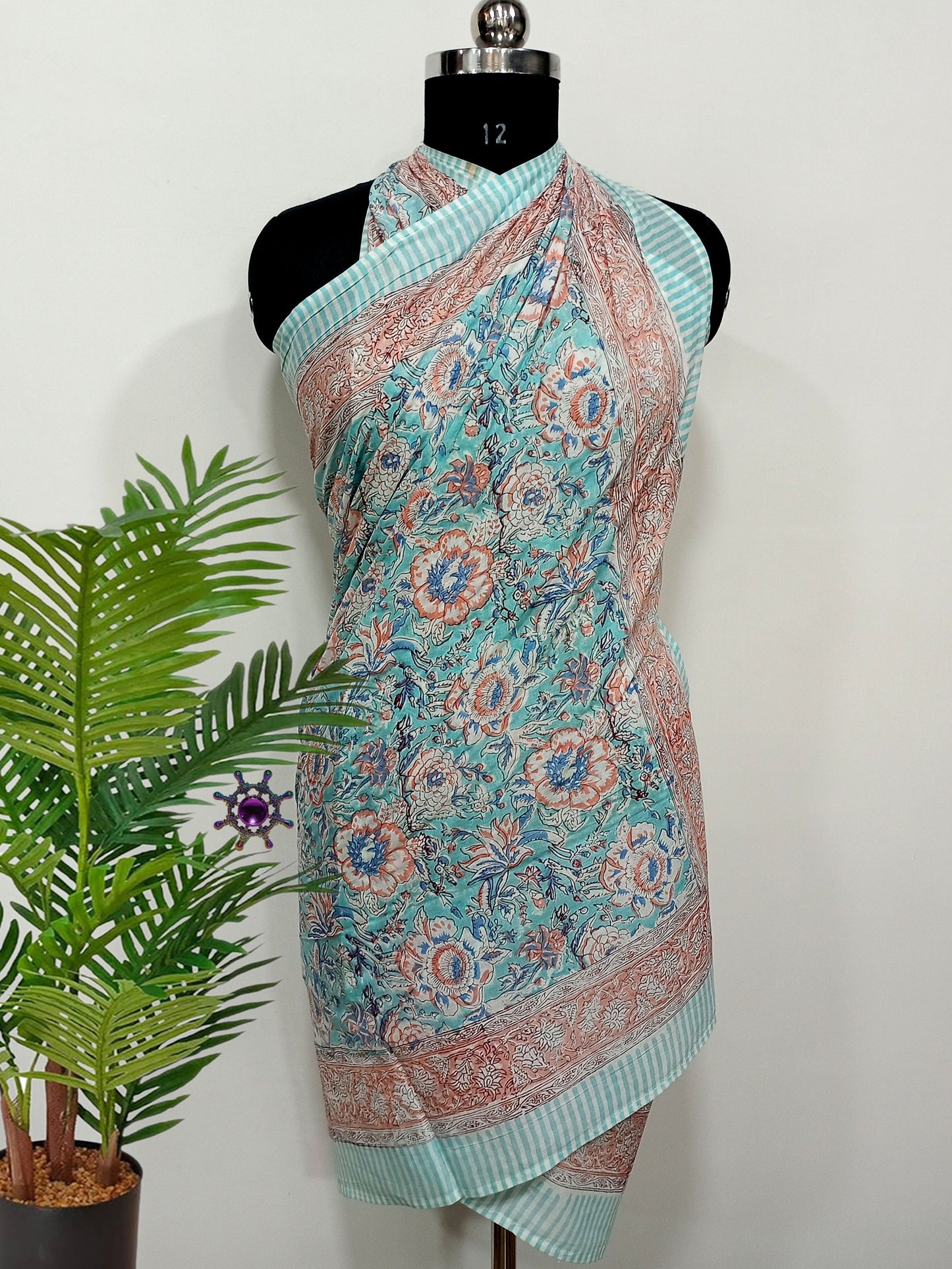 Indian-Lady-Beachwear-Cotton-Sarong