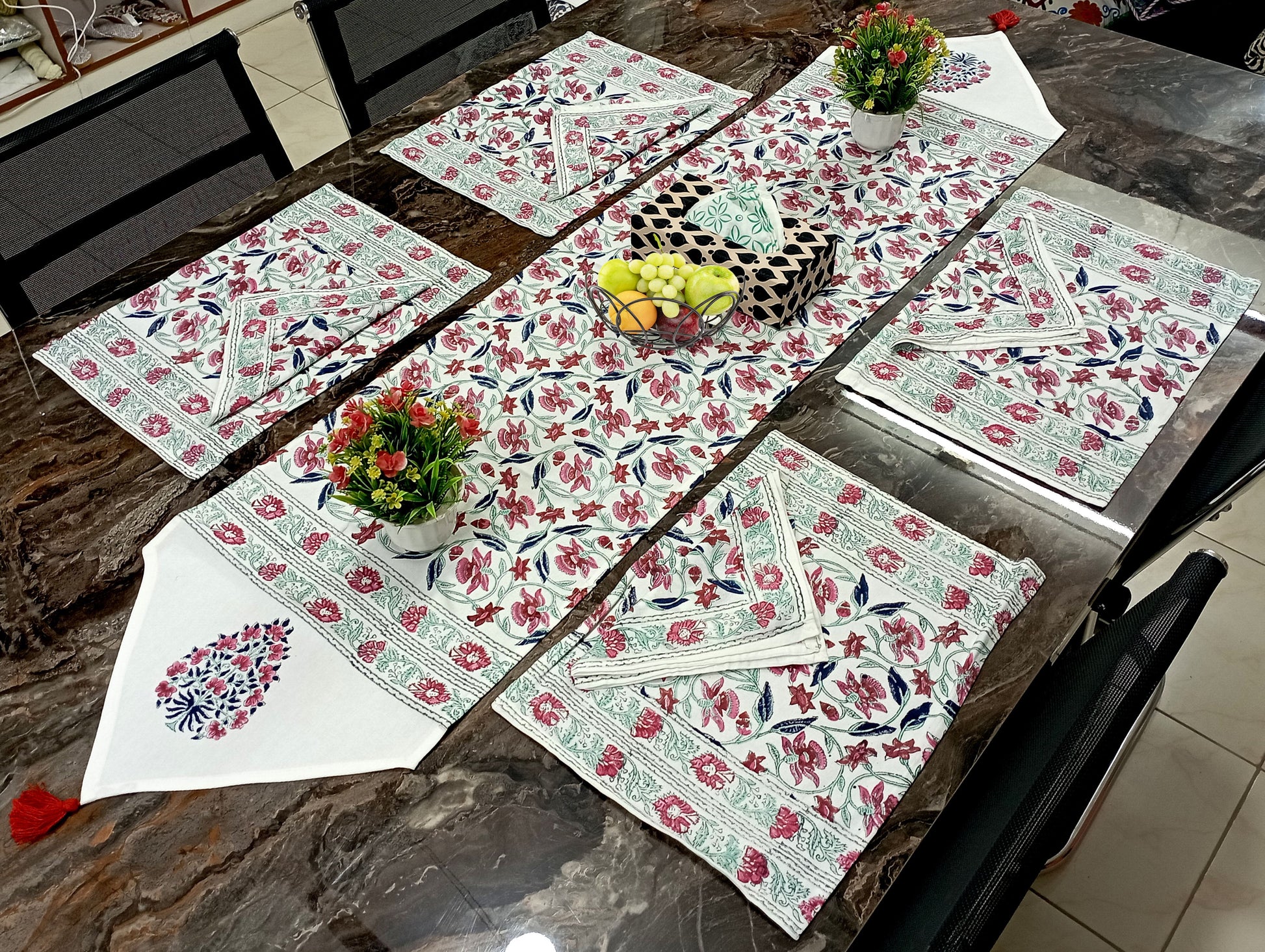 Sanganeri-Floral-Jaal-Printed-Dining-Table-Mat-Set
