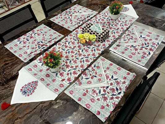 Sanganeri-Floral-Jaal-Printed-Dining-Table-Mat-Set