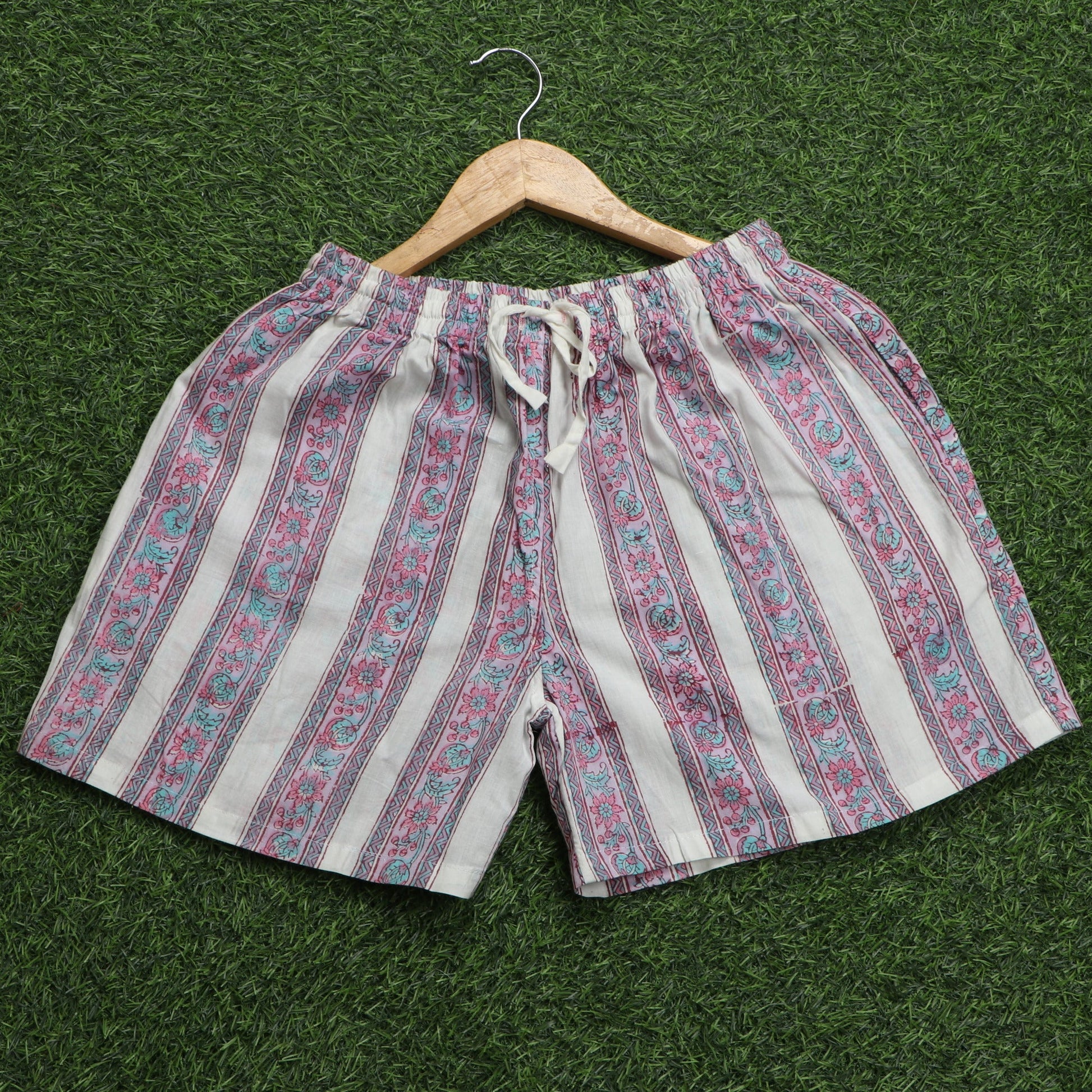 Pink-Chodi-Border-Jaal-Printed-Cotton-Short
